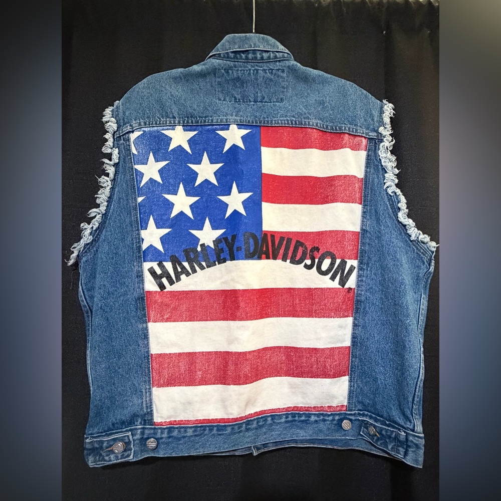 Harley-Davidson Blue Denim Vest with American Flag - Picture 2 of 3